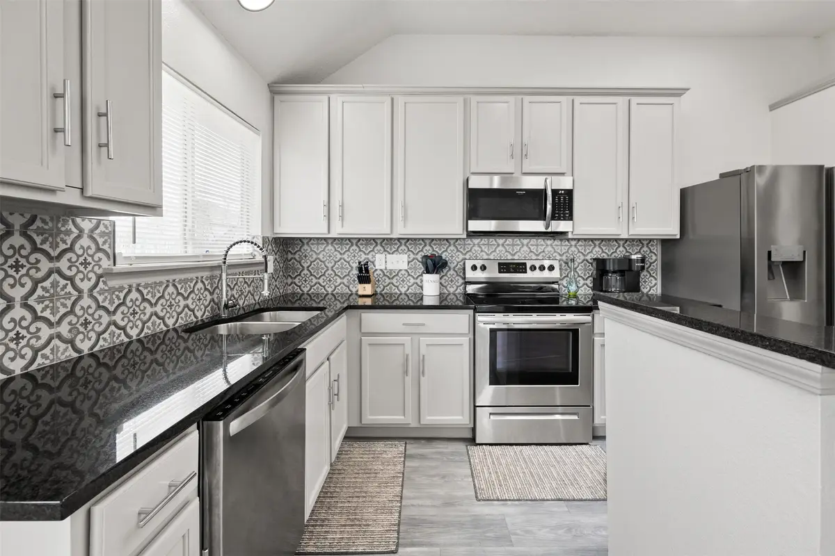 8205 Cedarcrest Lane, Fort Worth, TX 76123 - Image #1