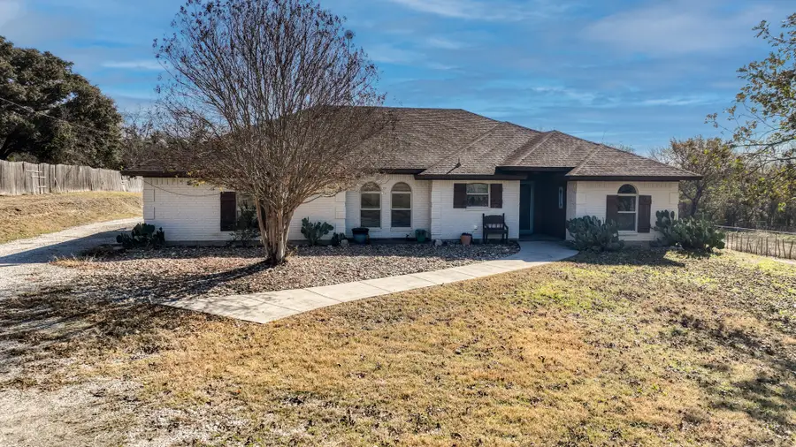 351 Don Propp Road, Azle, TX 76020 - Image #2