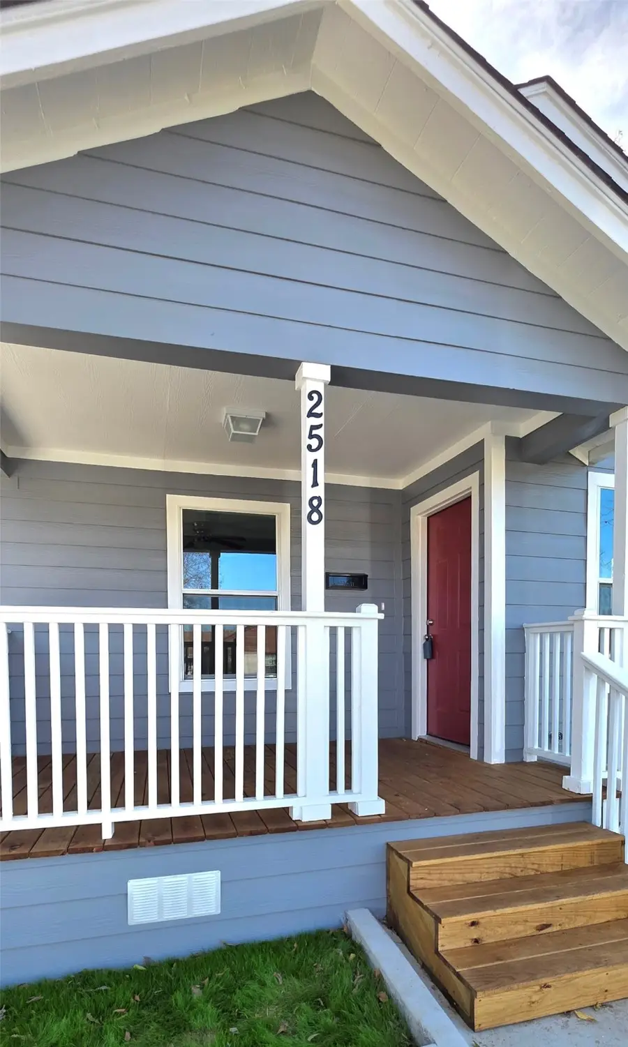 2518 W Clarendon Drive, Dallas, TX 75211 - Image #2