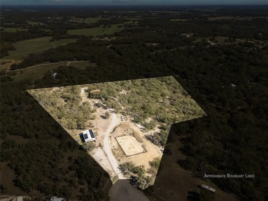 262 N Cheyenne Trail, Springtown, TX 76082 - Image #2