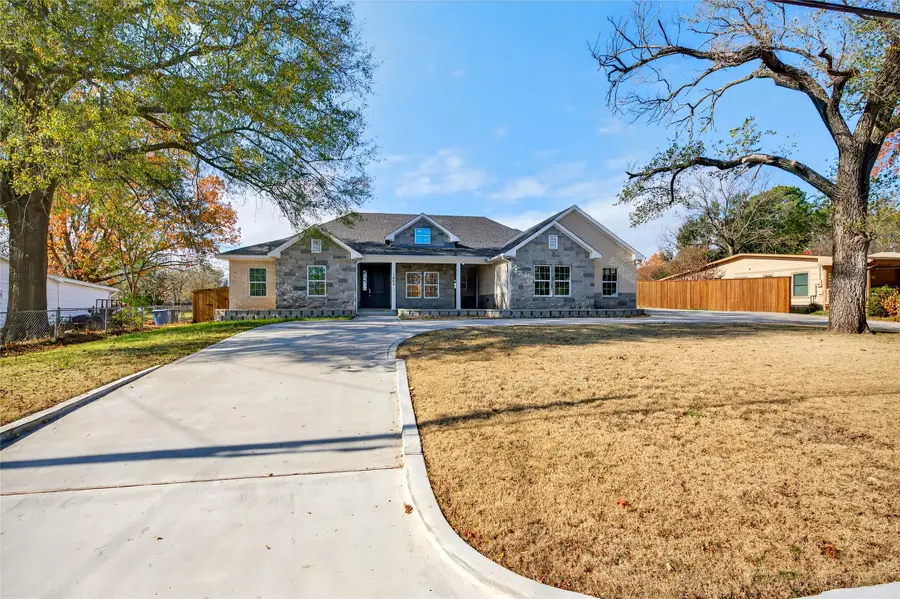 1809 Bluebonnet Avenue, Denison, TX 75020 - Image #3