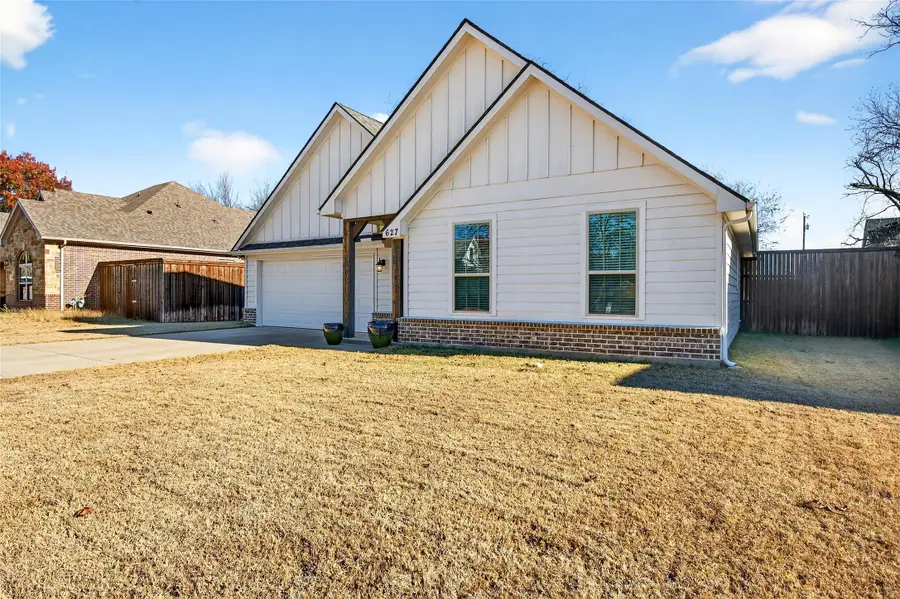 627 N Preston Avenue, Van Alstyne, TX 75495 - Image #3