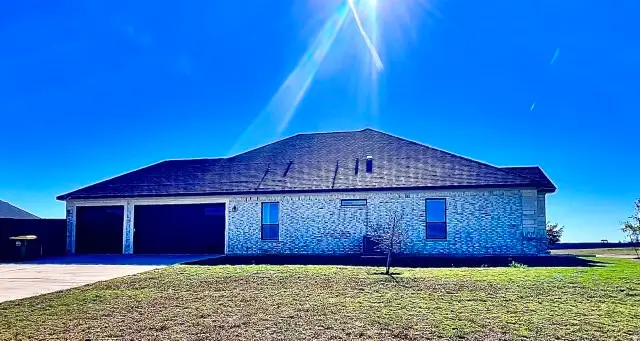 401 Willow Drive, Troy, TX 76579 - #3