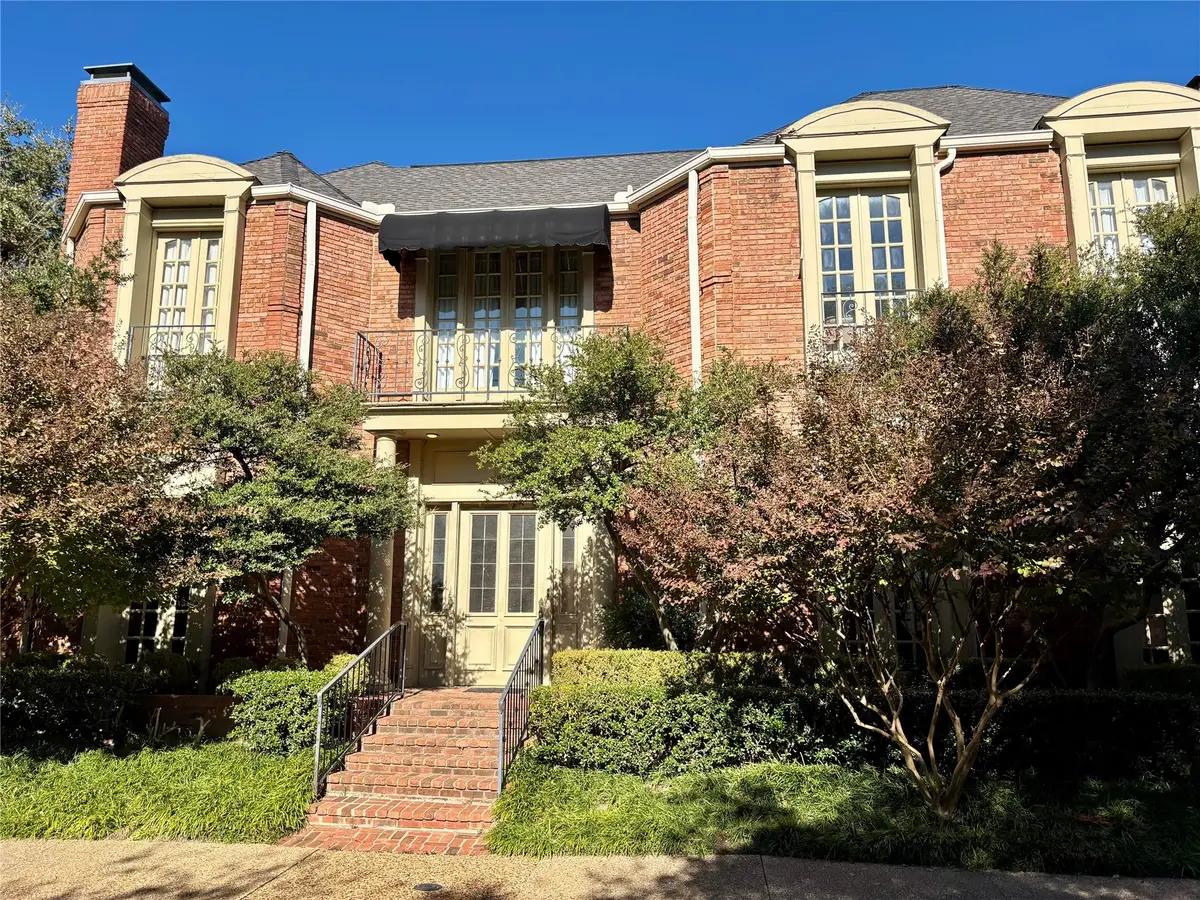 4 Hallshire Court, Dallas, TX 75225 - Image #1