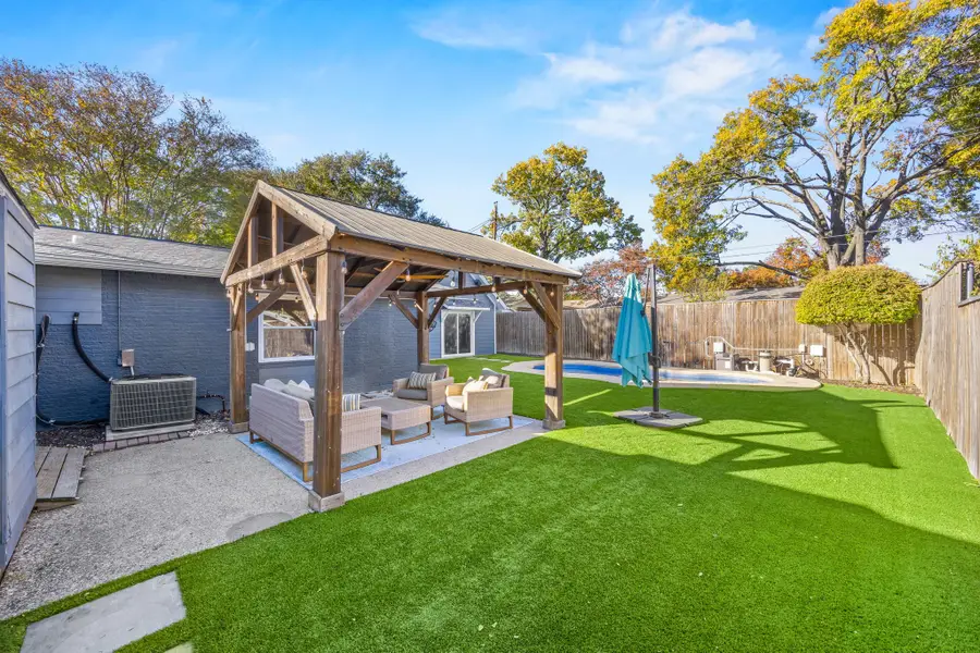 820 Melrose Drive, Richardson, TX 75080 - Image #2