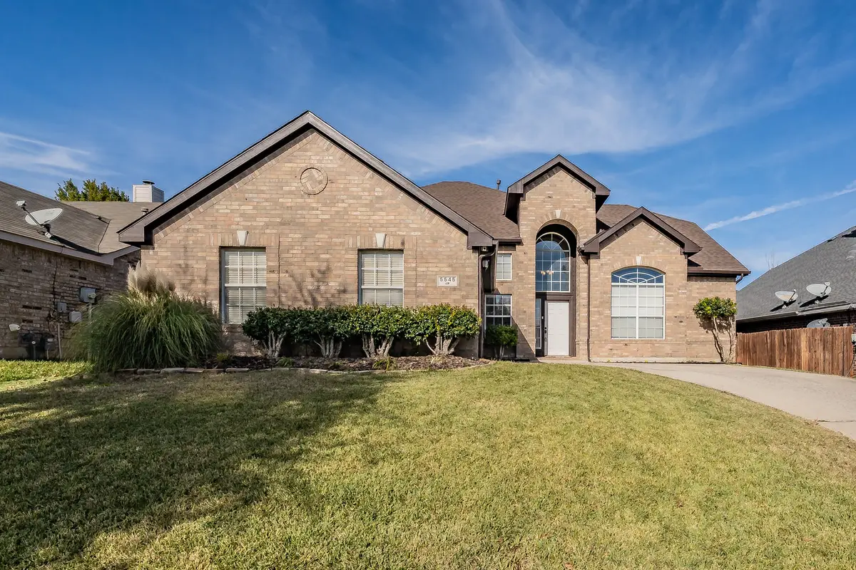 5545 Dunn Hill Drive, Fort Worth, TX 76137 - Image #1