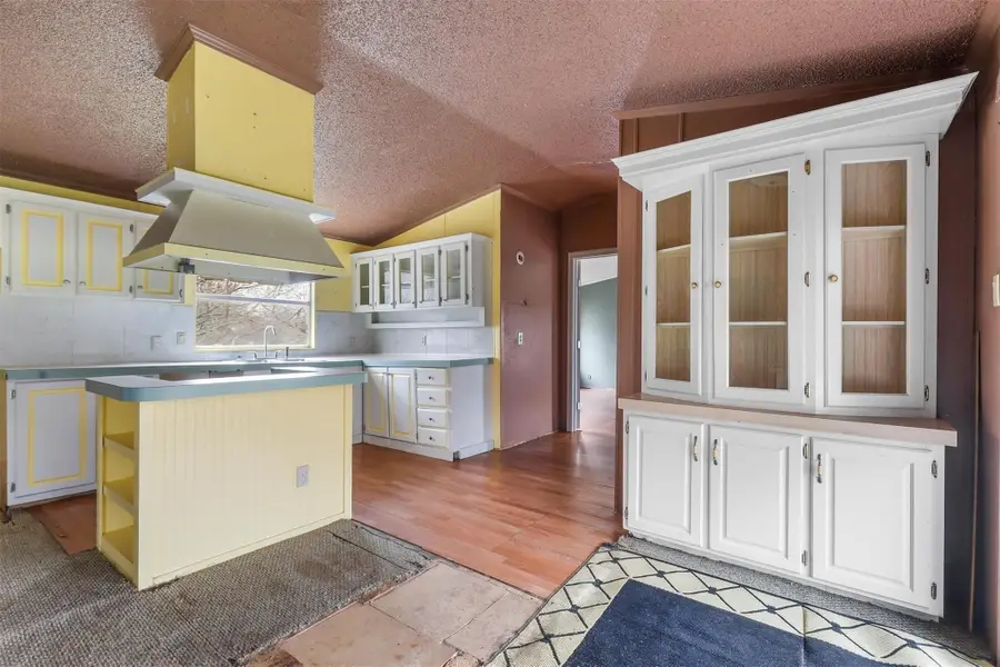 4012 Nebraska Trail, Granbury, TX 76048 - #3