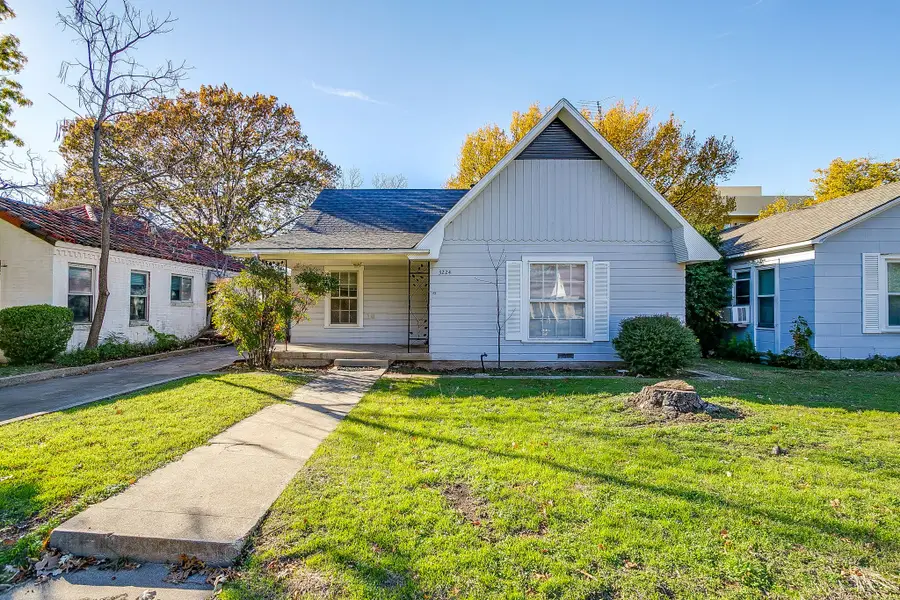 3224 Cockrell Avenue, Fort Worth, TX 76109 - Image #3