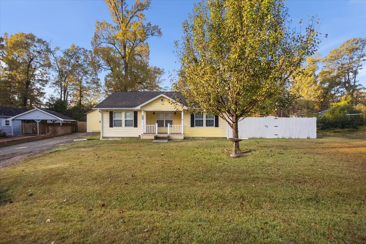 1402 Lawndale, Longview, TX 75604 - Image #1