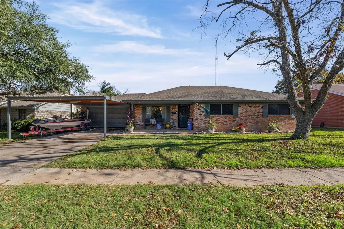 5806 Stratford Drive, Waco, TX 76710 - Image #1