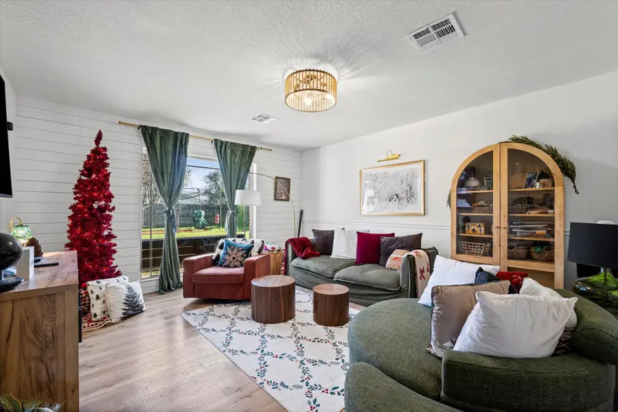 5806 Stratford Drive, Waco, TX 76710 - Image #3