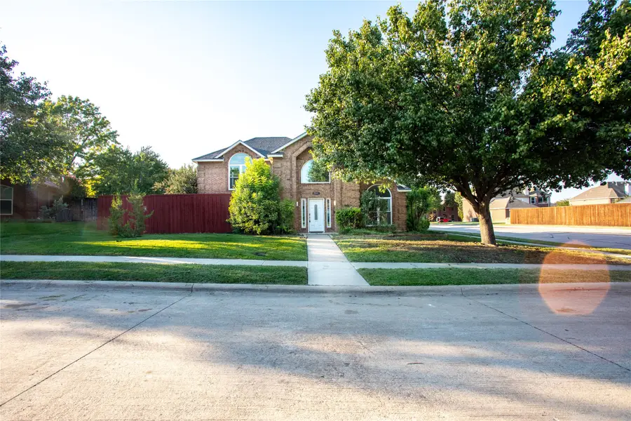 2044 Hillshire Drive, Lewisville, TX 75067 - Image #2