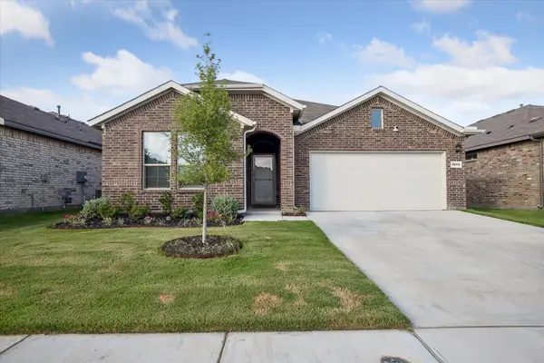 9609 Alderleaf Trail, Fort Worth, TX 76036
