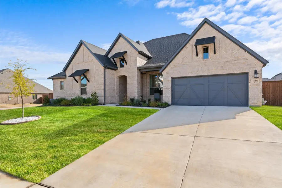 1901 Rockwood Lane, Mansfield, TX 76063 - Image #3