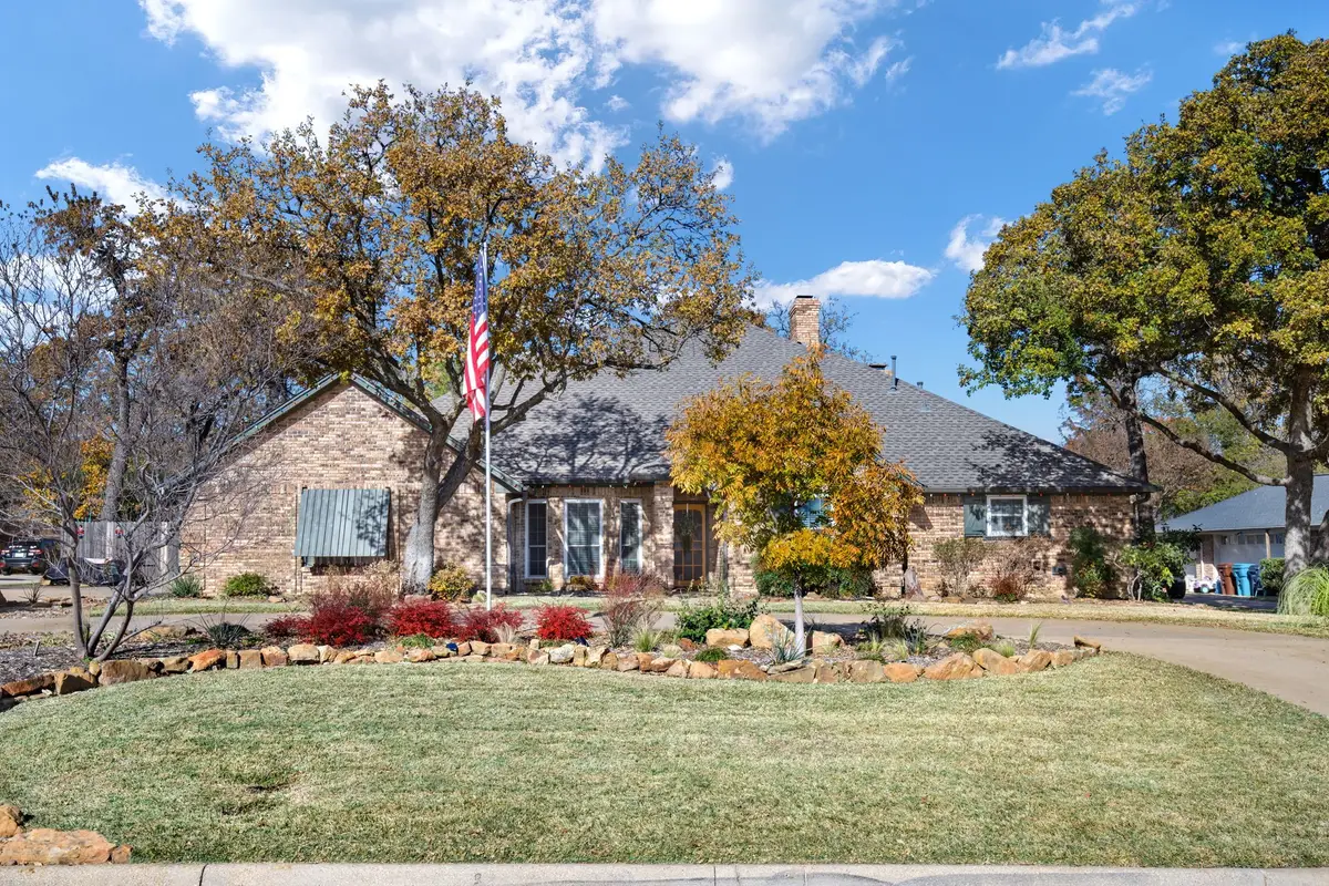 9 Rolling Hills Circle, Denton, TX 76205 - Image #1