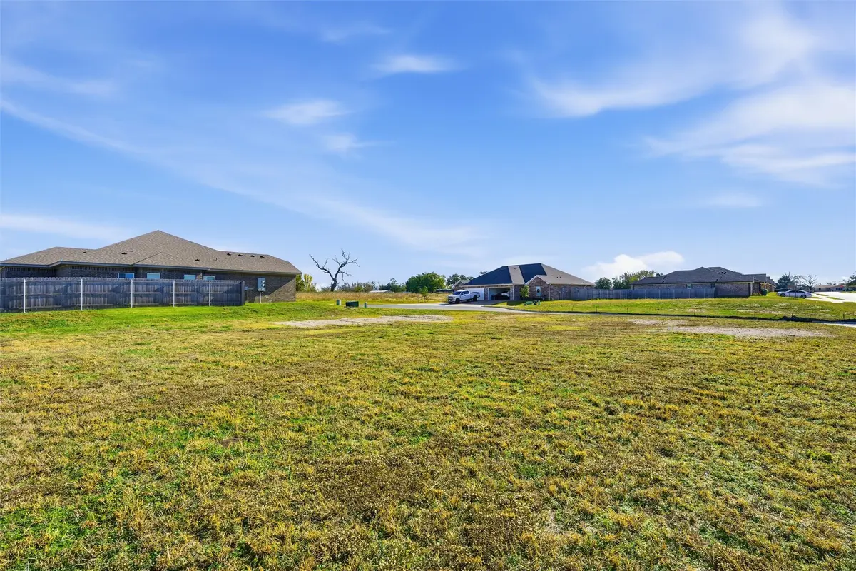 700 Sugar Mill Court, Robinson, TX 76706 - Image #1
