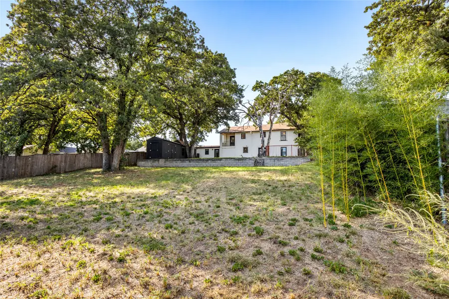 2320 Juniper Street, Haltom City, TX 76117 - Image #3