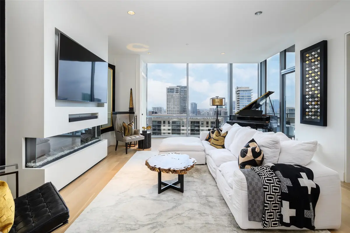 2200 Victory Avenue #2401, Dallas, TX 75219 - #1