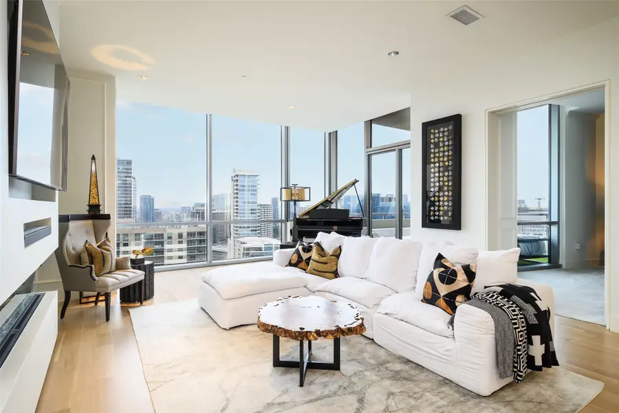 2200 Victory Avenue #2401, Dallas, TX 75219 - #2