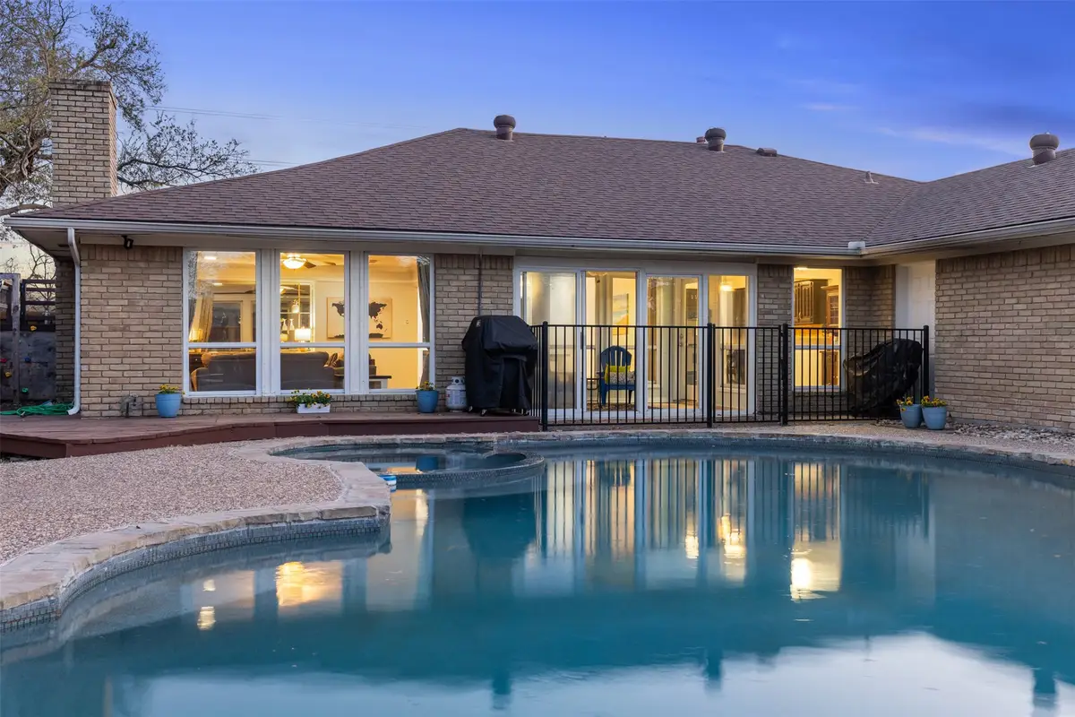 1105 E Spring Valley Road, Richardson, TX 75081 - Image #1