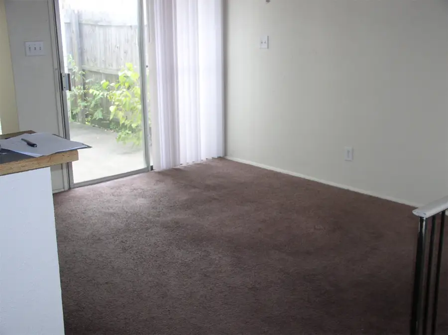 7210 Pineberry Road, Dallas, TX 75249 - Image #3