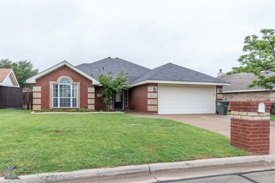 4910 Coyote Run, Abilene, TX 79602 - Image #2