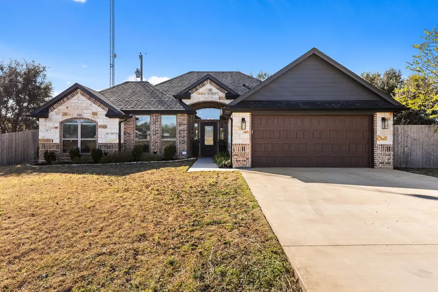 139 Keaton Lane, Whitney, TX 76692 - Image #2