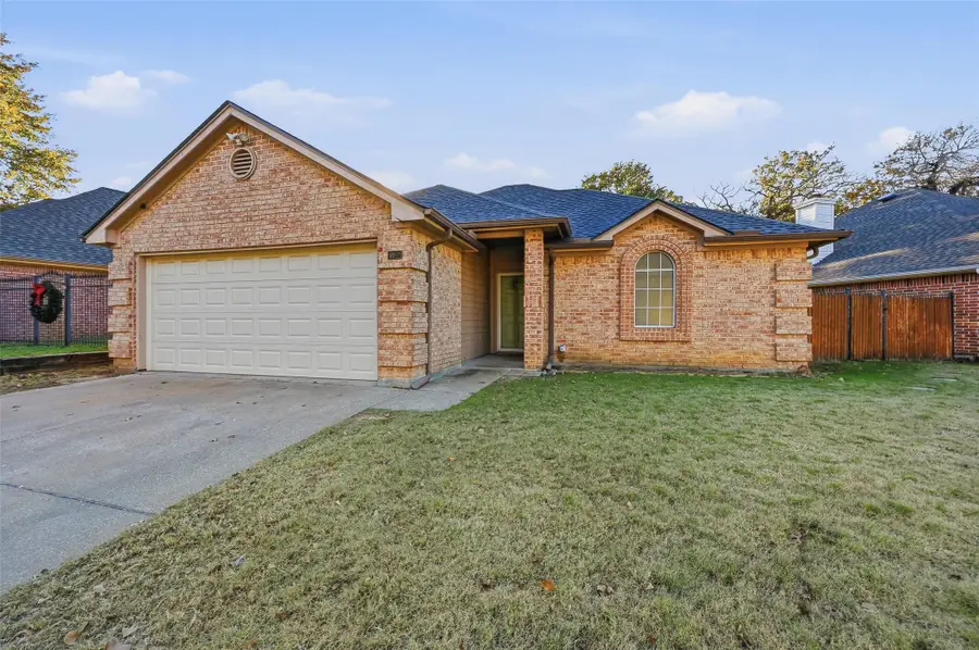 4912 Arborgate Drive, Arlington, TX 76017 - Image #3
