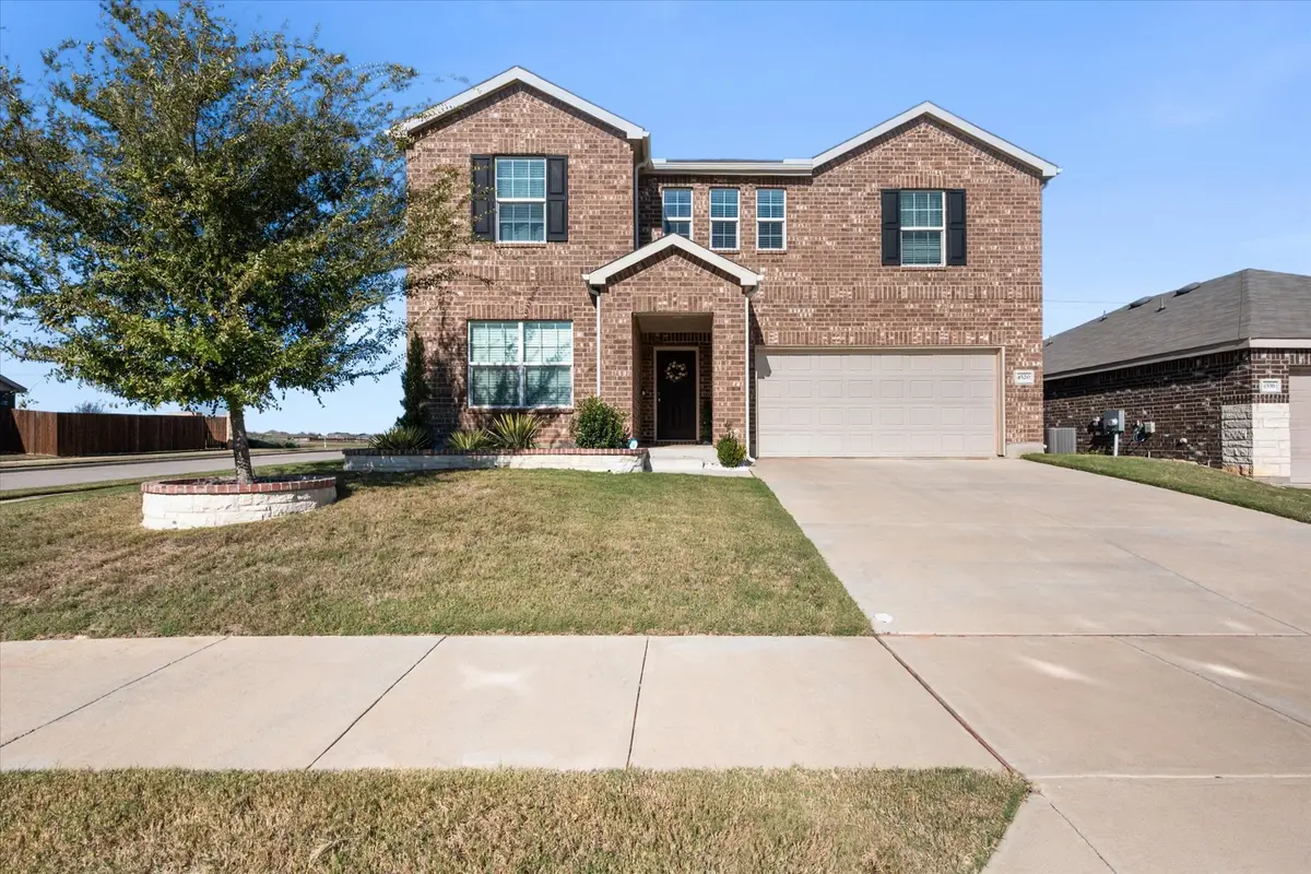 4520 Knoll Gardens Way, Fort Worth, TX 76036 - #1