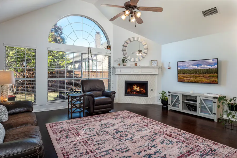 2409 Chesterwood Drive, Little Elm, TX 75068 - Image #2