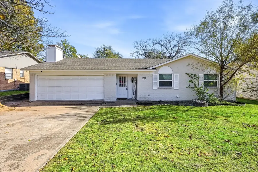 6524 Bernadine Drive, Watauga, TX 76148 - Image #2