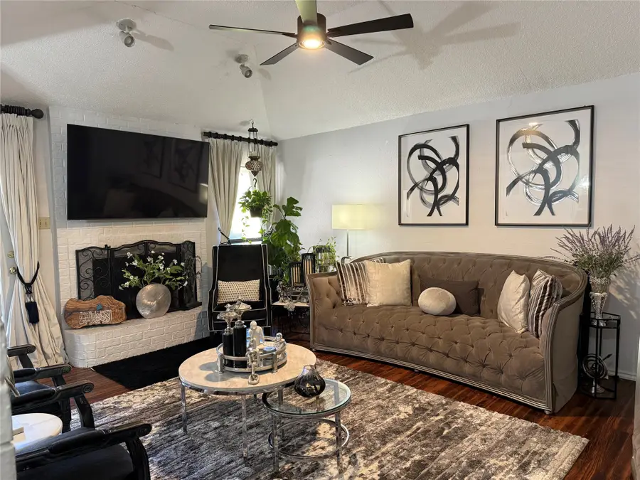 6115 Meadowside Trail, Arlington, TX 76017 - Image #3