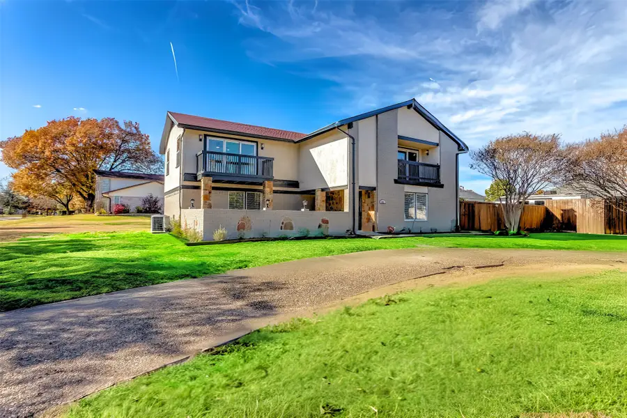 401 Point Royal Drive, Rowlett, TX 75087 - Image #3