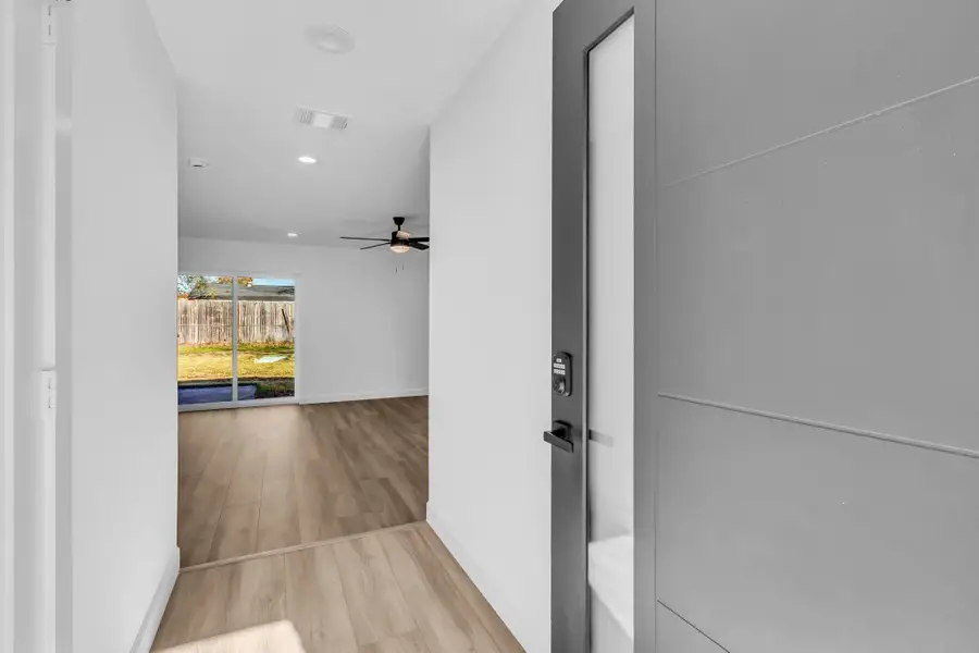 817 Northshore Drive, Garland, TX 75040 - Image #2