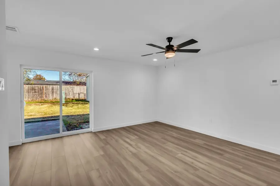 817 Northshore Drive, Garland, TX 75040 - Image #3