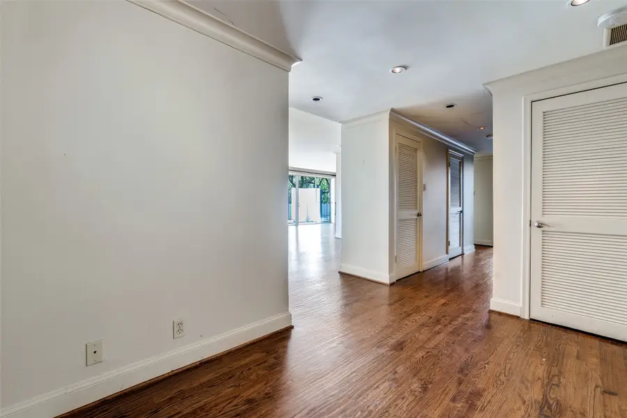 3601 Turtle Creek Boulevard #T3, Dallas, TX 75219 - Image #2