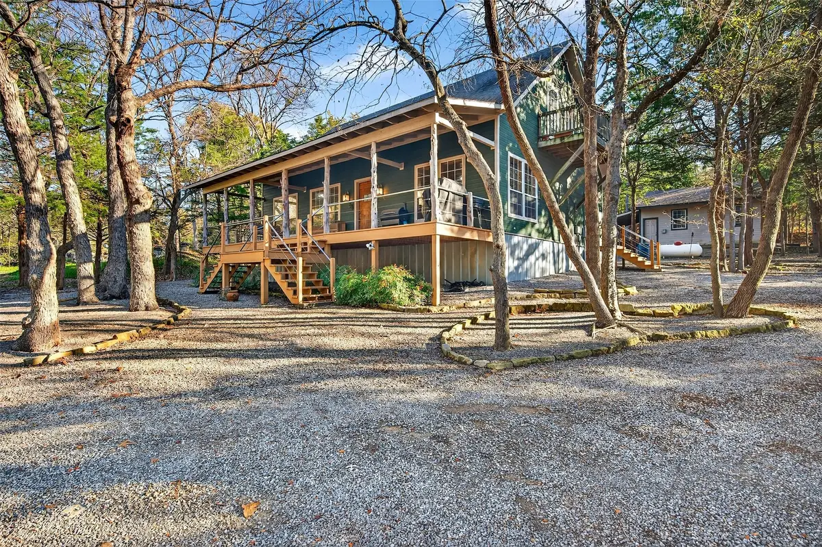 100 Bluebonnet Circle, Denison, TX 75020 - Image #1