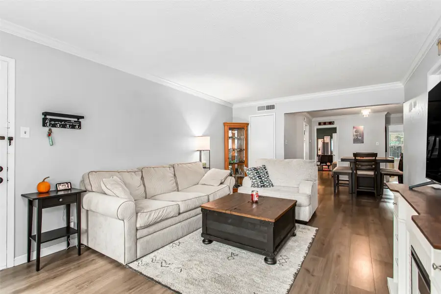 4816 Amesbury #127, Dallas, TX 75206 - Image #2