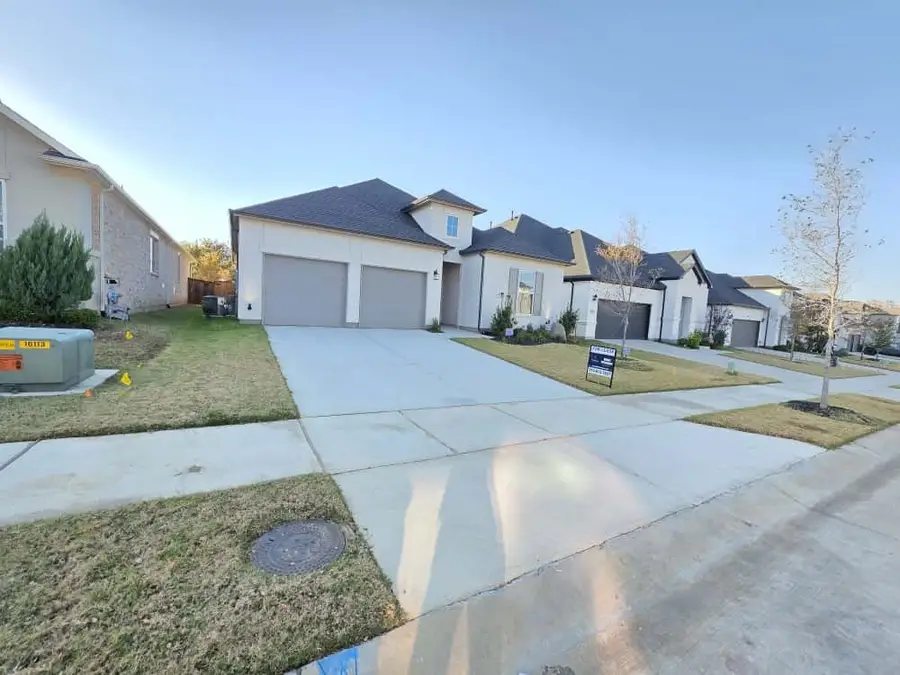 4512 Hammerstein Boulevard, Denton, TX 76210 - Image #2