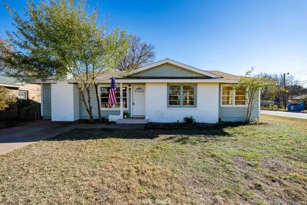 911 S Anson, Stamford, TX 79553