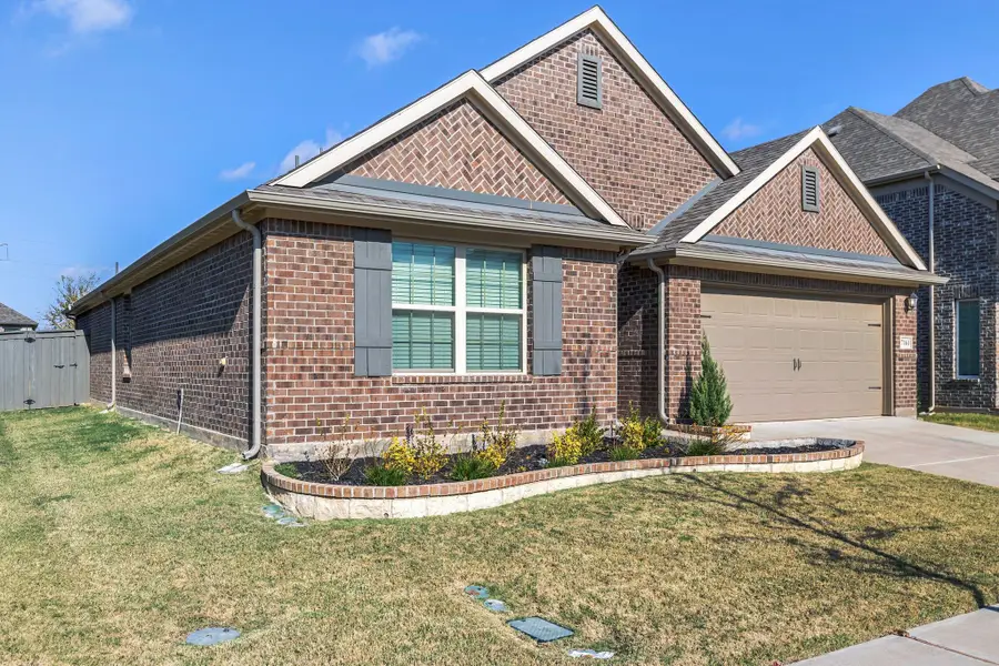 7161 Red Twig Trail, Venus, TX 76084 - Image #3