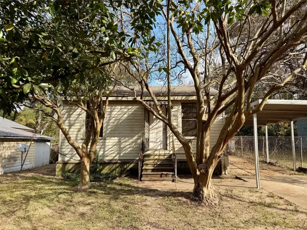 5923 Henderson Avenue, Shreveport, LA 71106