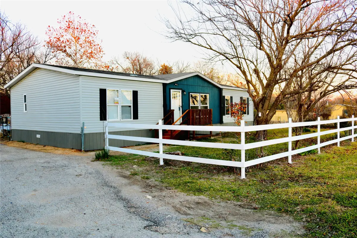 51 Spring Creek Circle, Grand Prairie, TX 75054 - #1