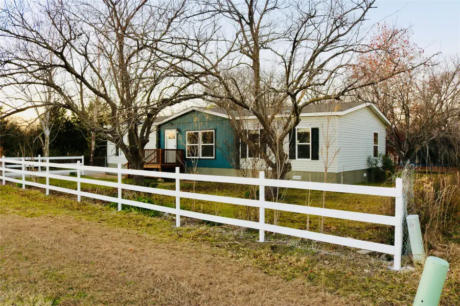 51 Spring Creek Circle, Grand Prairie, TX 75054 - #2