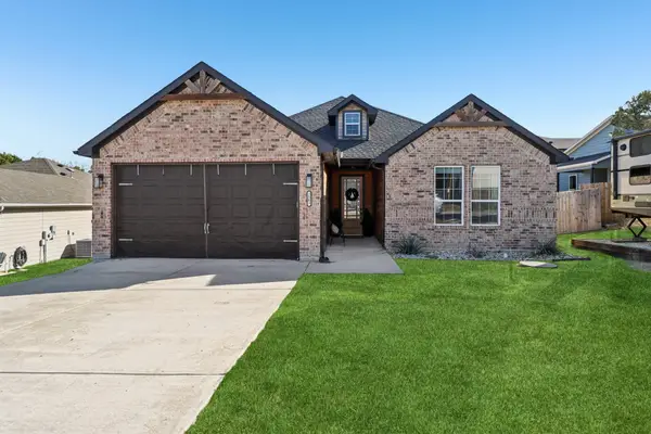 2503 Smokerise Trail, Granbury, TX 76048