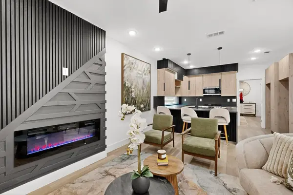 2413 Hooper Street, Dallas, TX 75215