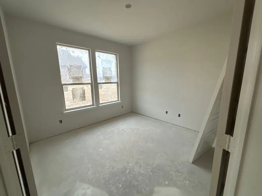 549 Waterford Park Boulevard, Weatherford, TX 76087 - Image #3