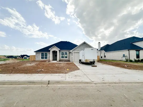 1341 Promised Land Road, Hewitt, TX 76643
