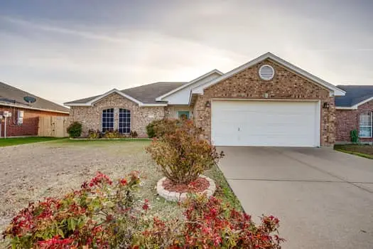 951 Morgan Drive, Burleson, TX 76028 - Image #2