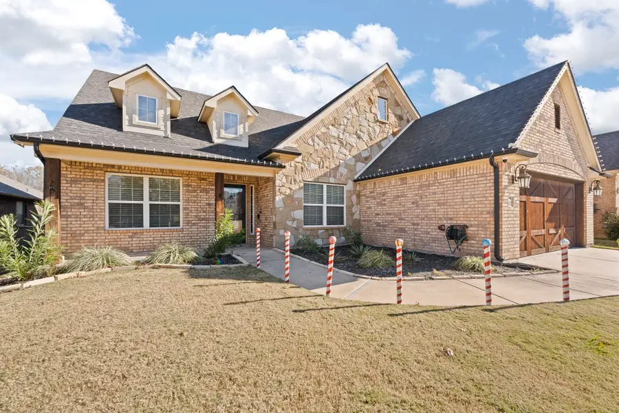 3137 Shoreline Drive, Burleson, TX 76028 - Image #3